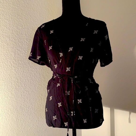 Lucky Brand Top - Picture 1 of 4